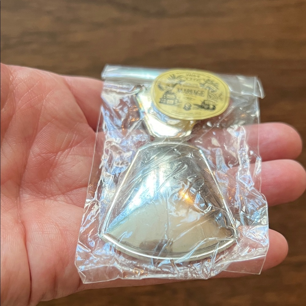 Vintage Mariage Freres Paris silver plated tea scoop
